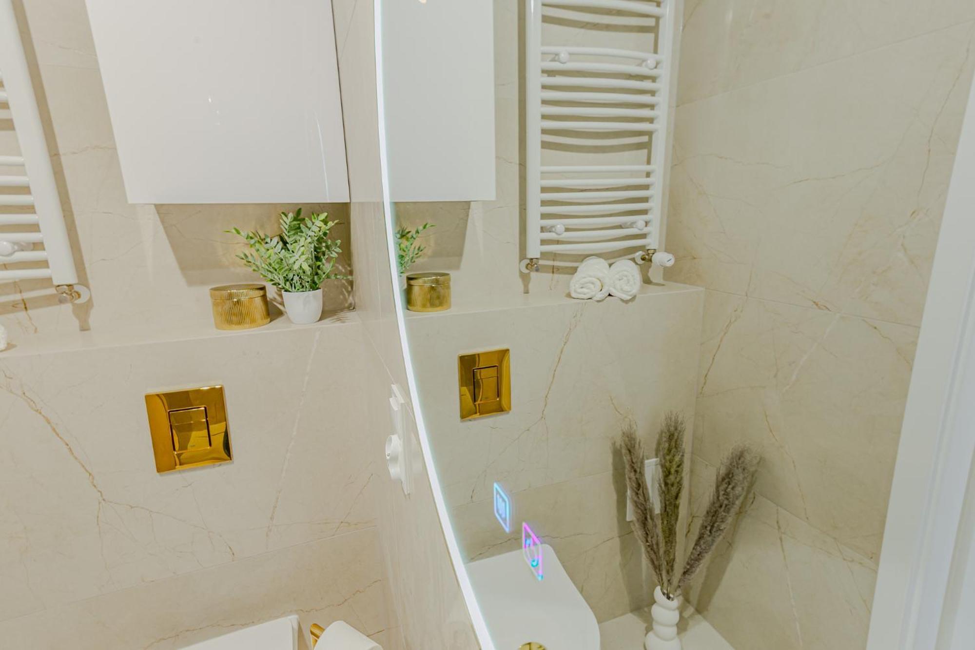 Apartament Rz Leszka Czarnego 37 Superapart *